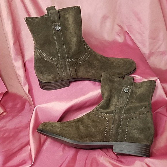 Frye Shoes - Frye & Co. Brown Suede Sarah Shorties